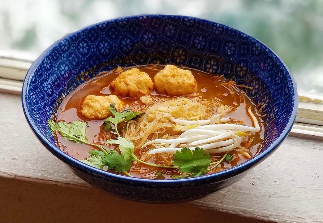 Mykuali Authentic Penang Red Tomyum Noodles